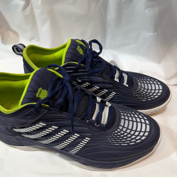 K-Swiss tennis / pickleball shoes. Men’s 12 - Picture 1 of 6